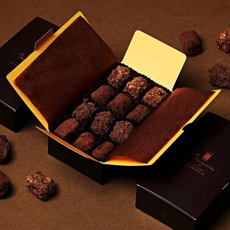 Breuer White Day Pop-up