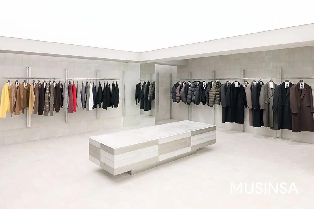 LMOOD Seongsu first floor store overview