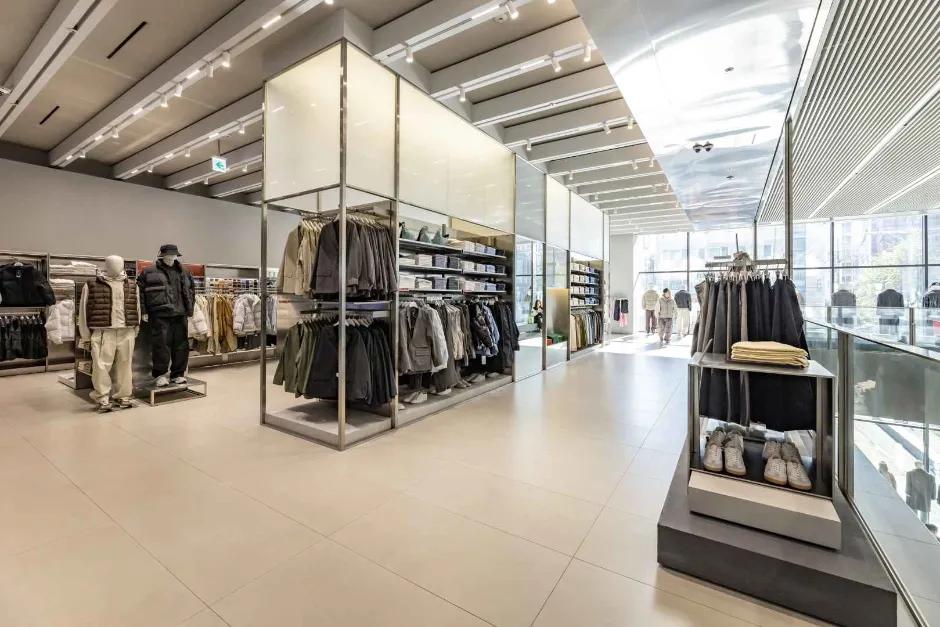 Musinsa Standard Seongsu store products on display